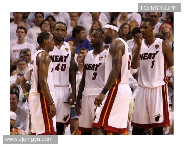 姚明：从篮球巨星到体育文化传播者的传奇人生与影响力探讨