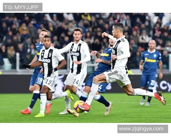 尤文图斯逆袭那不勒斯2-1获胜全场爆冷瞬间引发热议与数据分析