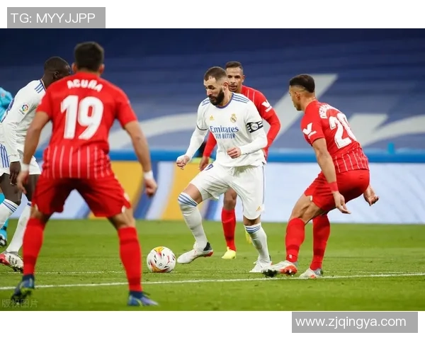 世界杯精彩对决马竞轻取里昂绝杀瞬间点燃全场热情与转会传闻交织 世界杯精彩对决马竞轻取里昂绝杀瞬间点燃全场热情与转会传闻交织