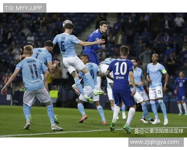 欧联杯焦点战曼城与巴萨激战成平局帽子戏法瞬间引发全场热烈反响